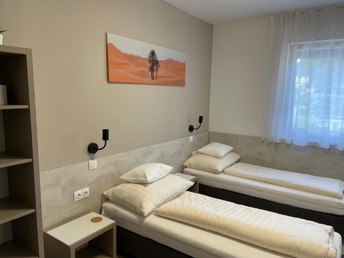 Royalhill Apartman Вонярцвашхедь Экстерьер фото