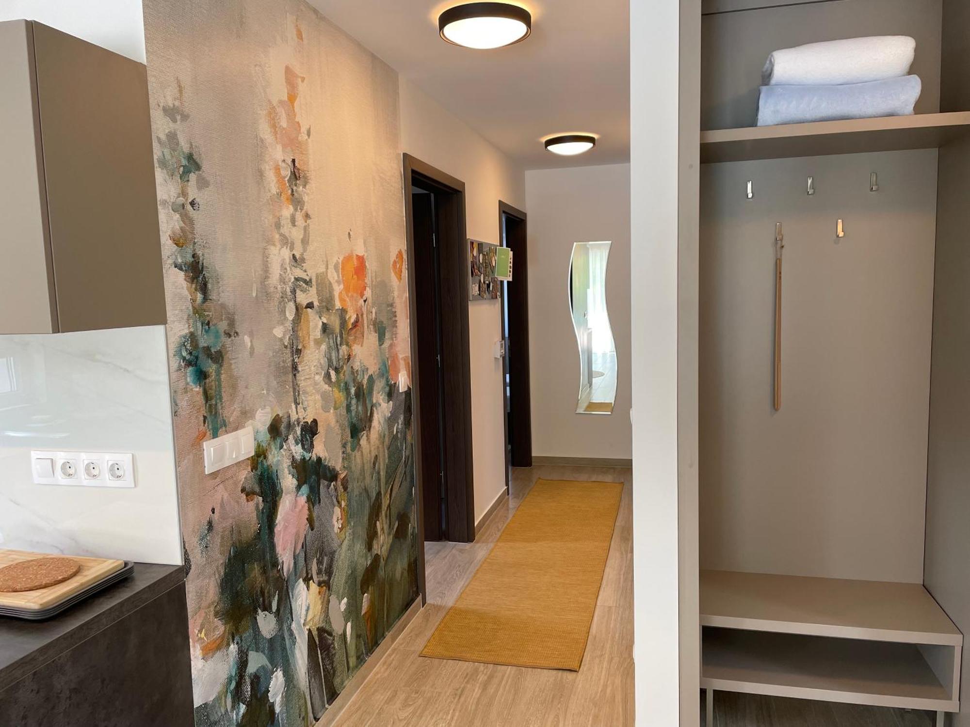 Royalhill Apartman Вонярцвашхедь Экстерьер фото